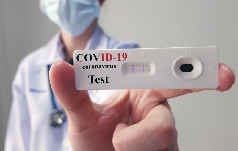 Testele rapide antigen vor putea fi efectuate în cabinetele medicilor de familie