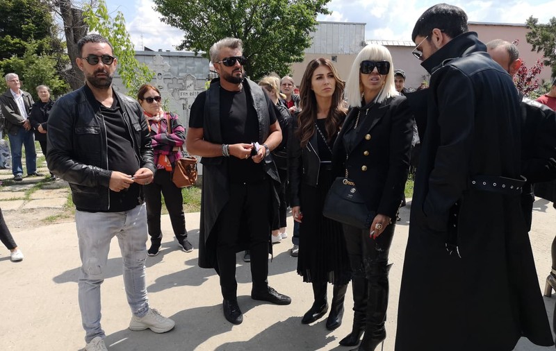 Declarația făcută de Cătălin Botezatu la înmormântarea lui Răzvan Ciobanu. "Suntem sortiți pieirii și cu toții greșim"