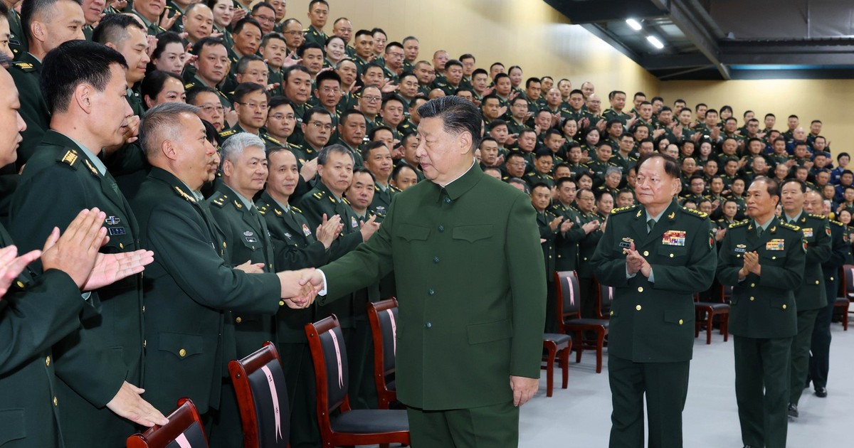 Președintele chinez Xi Jinping a fost surprins la o întâlnire cu militari. Foto profimedia-0943306934