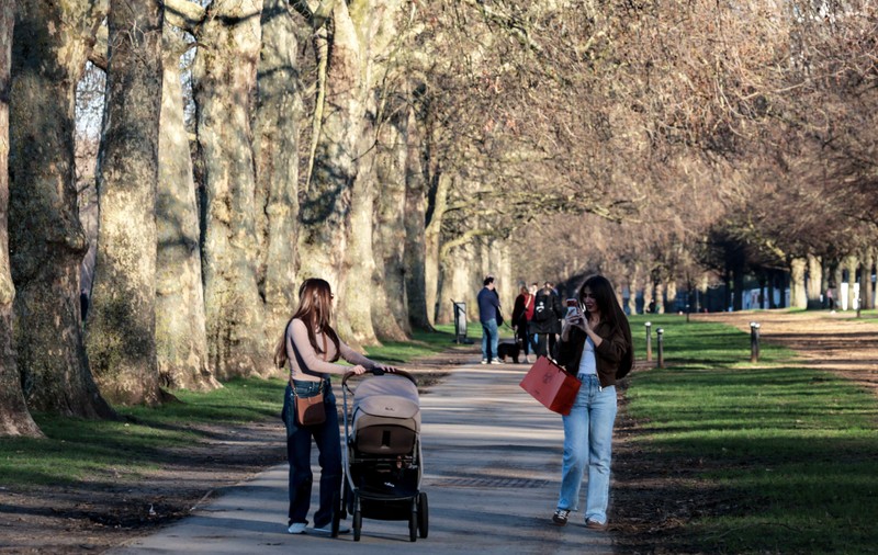 Prima zi din an când în România temperatura trece de 20 de grade Celsius
