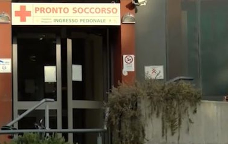 Zidar român, în stare gravă la spital în Italia. A căzut de pe schelă, de la mare înălțime