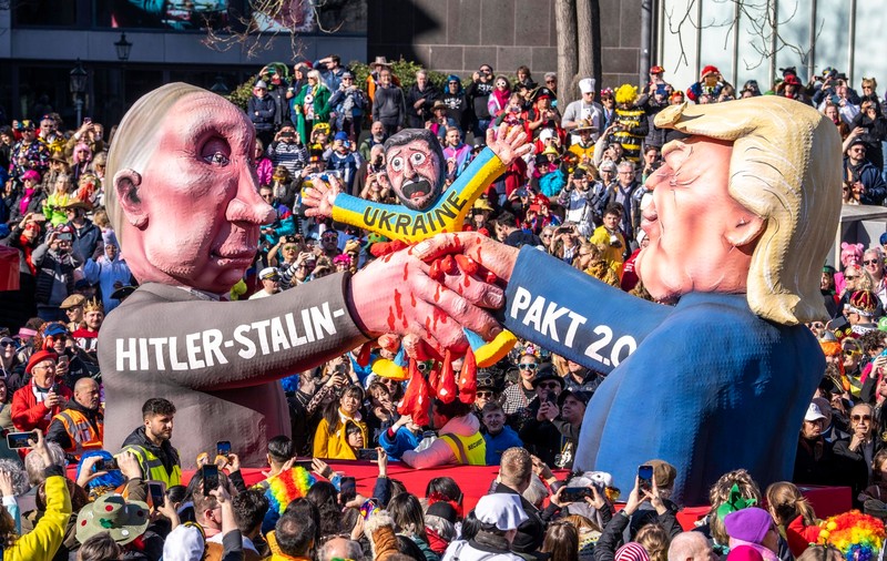 Putin e un criminal, Trump e un neisprăvit