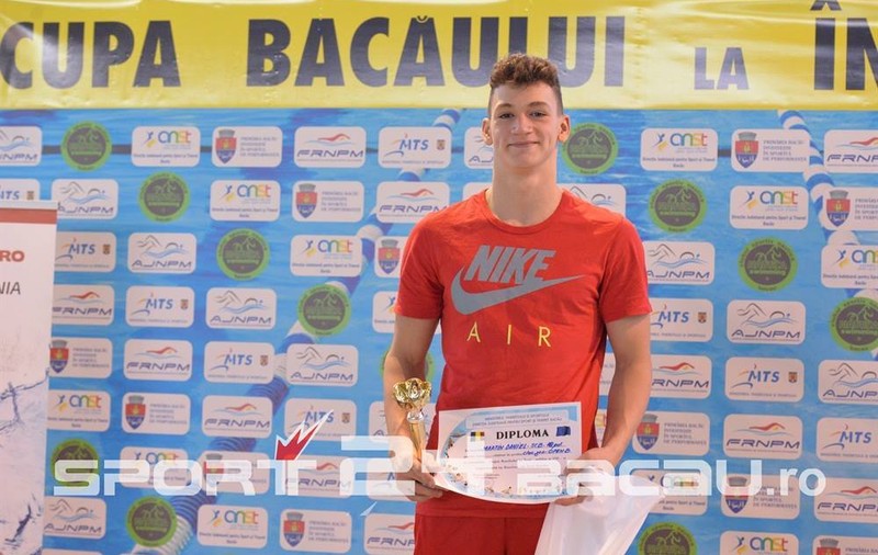 Daniel Martin a cucerit argintul la Europenele de natație pentru juniori, în proba de 200 m spate. Povestea înotătorului