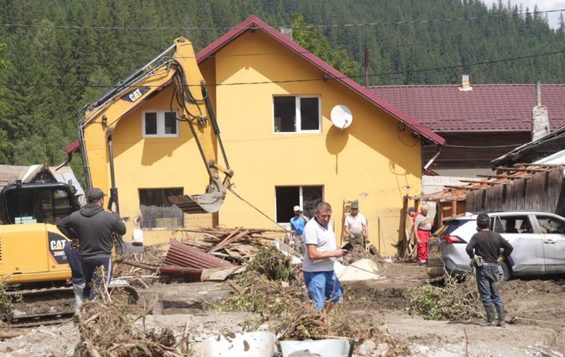 Cum pot fi ajutați sinistrații din Broșteni: ce trebuie neapărat făcut