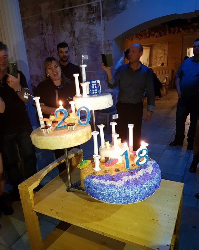 Ce elegantă a fost Oana Roman în noaptea dintre ani. Una dintre cele mai frumoase ținute / FOTO