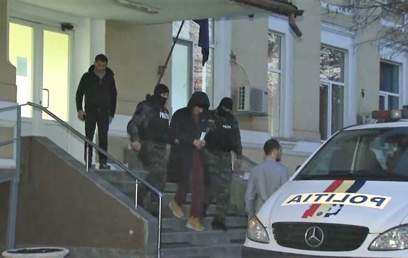 Primele imagini cu Borcea înainte să fie urcat în dubă! A fost încarcerat la Penitenciarul Rahova