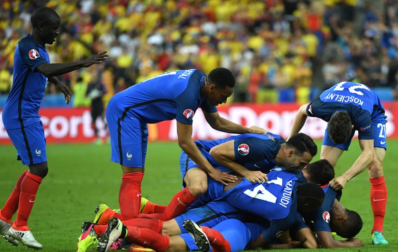 Euro 2016. Conform caselor de pariuri, Franţa sau Germania câştigă CE