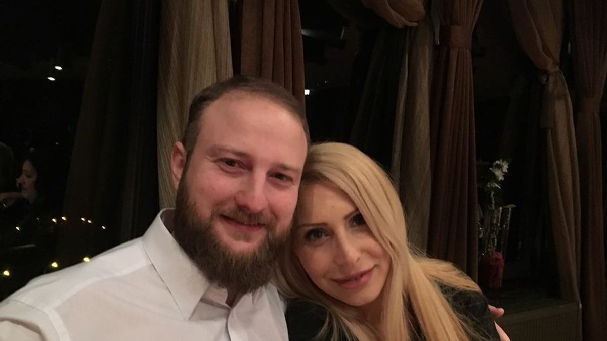 Declarația soției lui Andrei Tinu după ce acesta a acuzat-o de infidelitate. "Apare în imagini și fotografii în ipostaze intime, care certifică faptul că mă înșală"