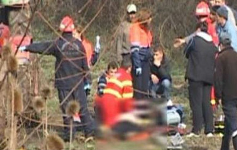 Un bărbat din Buzău a murit, după ce s-a agăţat de remorca unui tractor aflat în mers