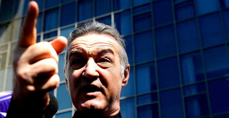 Gigi Becali l-a atacat pe Liviu Dragnea