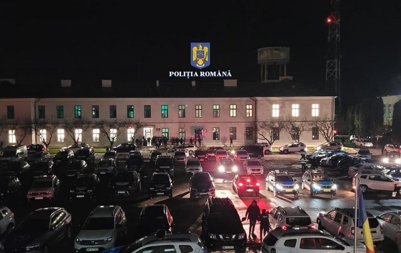 Percheziții de amploare într-un dosar de fraudă cu bani pentru refugiații ucraineni