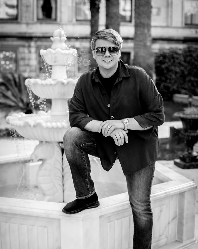Reacția lui Fuego, după ce Mihai Bendeac a fost uimit de succesul lui: „El mă ridica mai sus decât e cazul, pentru că eu nu mă cred un star și nici vreo vedetă”