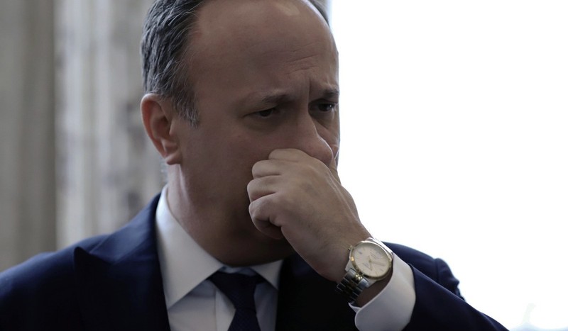 Adrian Câciu poartă un Tissot PR100 Automatic - o alegere solidă care reflectă un echilibru între eleganță și accesibilitate. Foto: Dumitru Angelescu