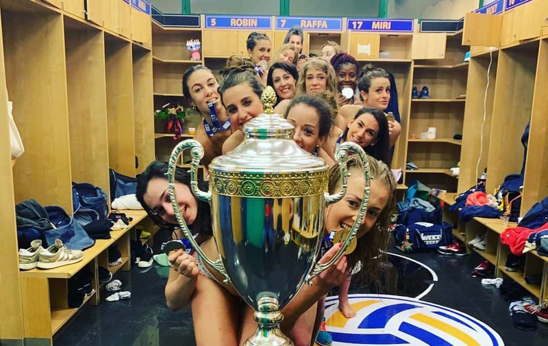 VIDEO | Voleibalistele de la Imoco s-au pozat nud cu trofeul după ce au devenit campioane ale Italiei
