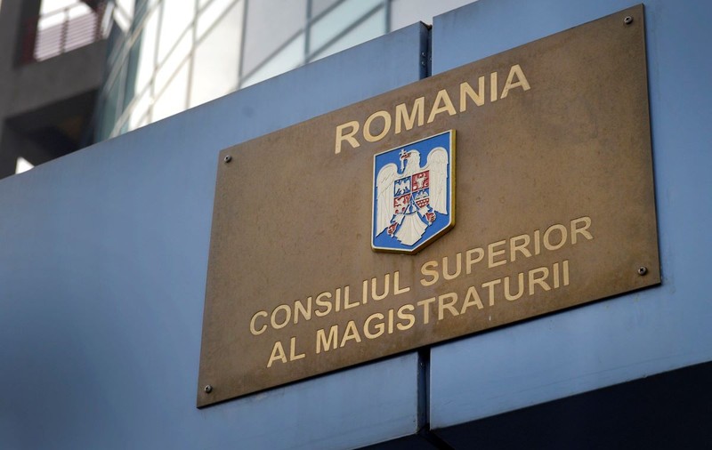Un clujean i-a rugat pe judecători să nu-l bage la închisoare, de frica soției: „Dezamăgirea ar trece mai uşor”