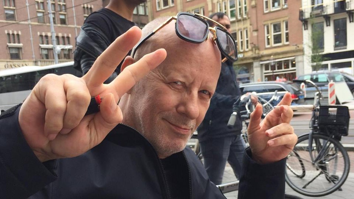 Andrei Gheorghe, dezlănțuit la radio. "Duceți-vă dracului în pădure, în peșteri, violați dinozauri"
