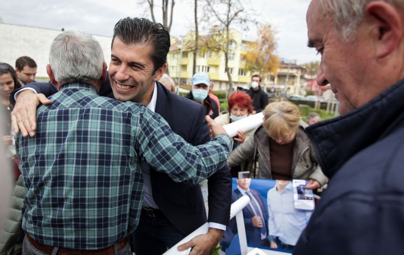 „Sunt populiști tehnocrați și, important, zâmbesc”, îi caracterizează o expertă de la Sofia pe liderii partidului-surpriză din Bulgaria