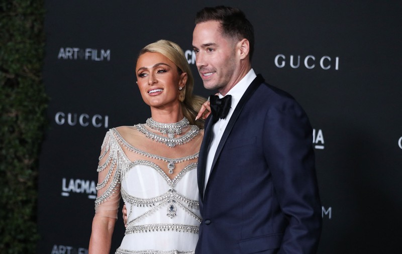 Paris Hilton s-a căsătorit cu Carter Reum. Primele imagini cu vedeta în rochie de mireasă