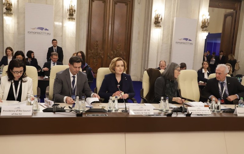 Carmen Dan, despre aderarea României la spaţiul Schengen: "A existat o tatonare a statelor membre, ne dorim să fim primiţi chiar pe mandatul preşedinţiei noastre"