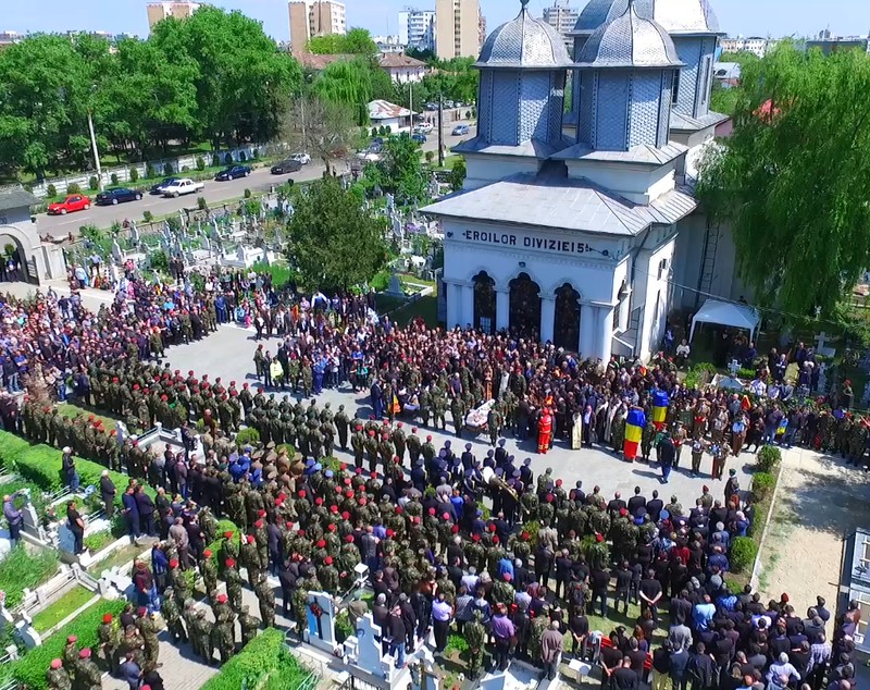 Eroii căzuți în Afganistan au fost înmormântați azi la Buzău