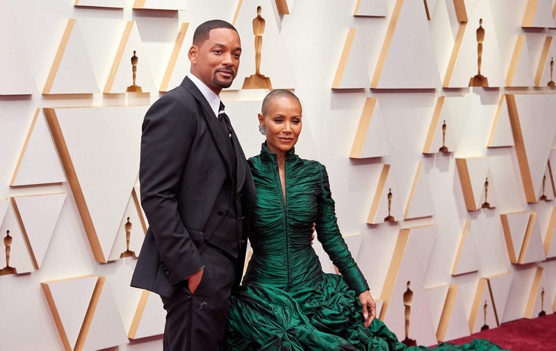 Povestea de iubire dintre Will Smith și Jada Pinkett. Actorul declara că au un „mariaj deschis” și că a lor căsătorie „nu poate fi o închisoare”
