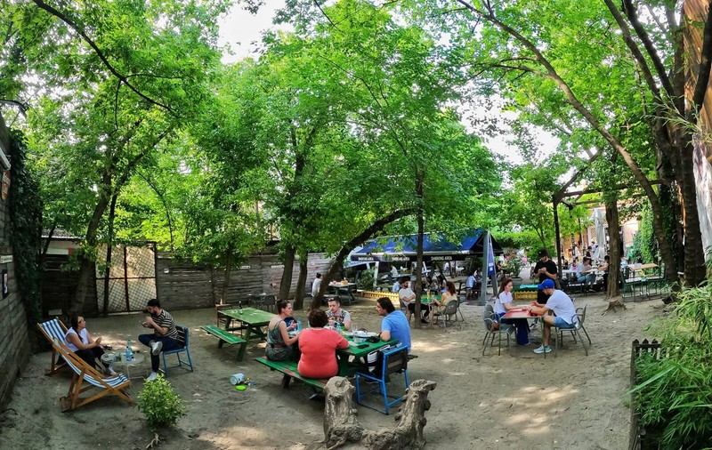 Restaurantele din parcurile Sectorului 1 se vor închide la ora 23.00
