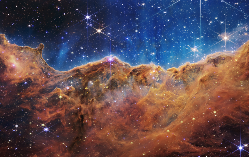 Un profesor de științe explică ce înseamnă fotografiile realizate de telescopul James Webb. „«Vederea» noastră, a oamenilor, tocmai a devenit mai bună”