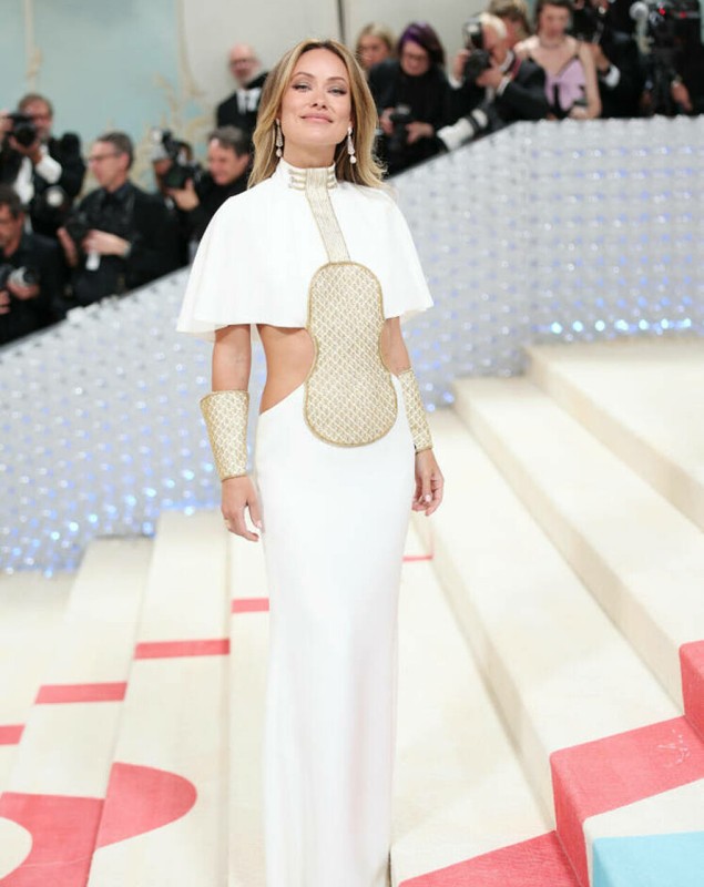 Apariții spectaculoase la Met Gala 2023. Olivia Wilde, Salma Hayek sau Rihanna, printre cele mai elegante apariții