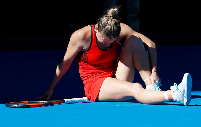 Simona Halep - Destanee Aiava: 7-6 (5), 6-1, în primul tur de la Australian Open 2018. Simo, aproape de o accidentare groaznică. Prima declarație a campioanei noastre