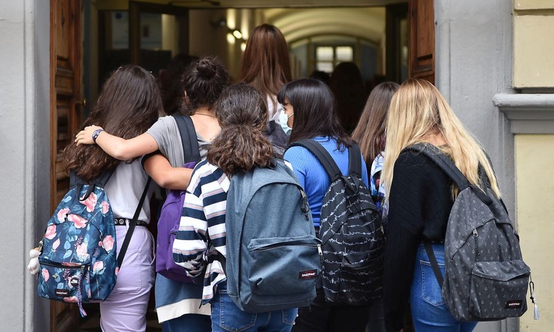 Elevii s-au întors la școală în Italia FOTO: EPA