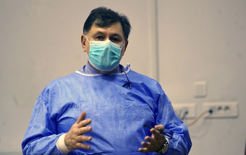 Ministrul Alexandru Rafila spune că nu are „niciun fel de reţinere” în a-și vaccina anti-COVID fiul în vârstă de 11 ani