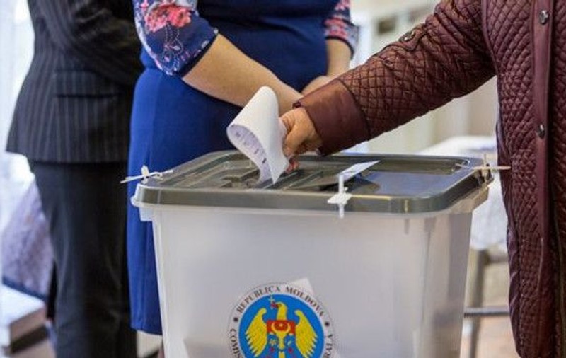 Republica Moldova revine la sistemul electoral proporţional pe liste de partid, după ce Parlamentul de la Chişinău l-a anulat pe cel mixt
