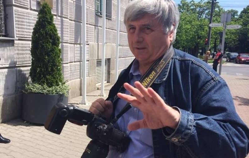 Fotograful Revoluției de la Timișoara, jignit de un agent de la Poliția Locală: Ești un nesimțit de la presă. Reacția Poliției