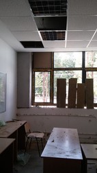 Sălile de clasă arată ca un șantier