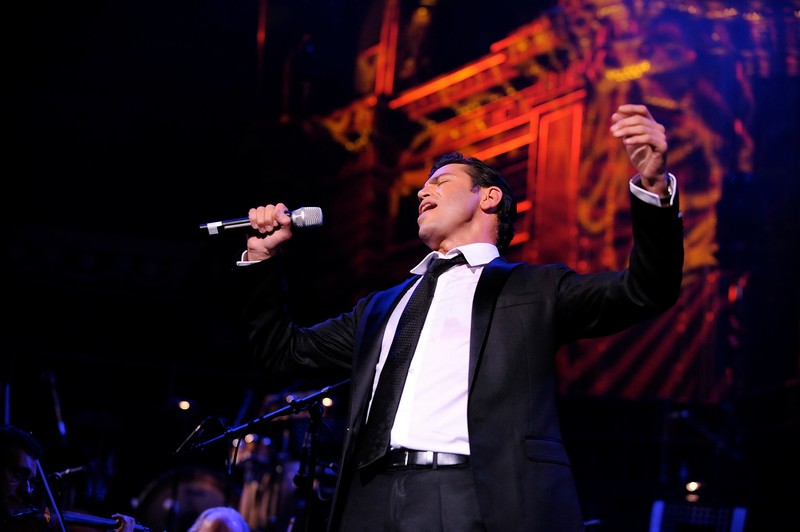 Tenorul grec Mario Frangoulis