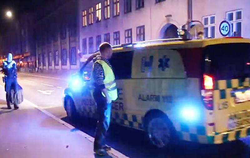 Un danez, simpatizant al grupării Stat Islamic, arestat după ce a împuşcat doi poliţişti
