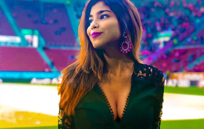 Cum sunt hărțuite reporterițele de la Campionatul Mondial de fotbal Rusia 2018. ”Mi-a pus mâna pe sâni!”. ”E un violator idiot” | VIDEO