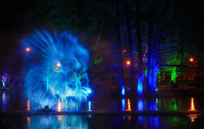 Craiova promite un Paște de poveste: holograme și decoruri pe lacul din Parcul Romanescu, din 3 aprilie, timp de o lună