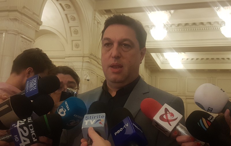 Şerban Nicolae, despre repatrierea rezervei de aur a României: "Dumneavoastră vă ţineţi bijuteriile acasă, şi nu prin vecini, şi nici nu plătiţi chirie"