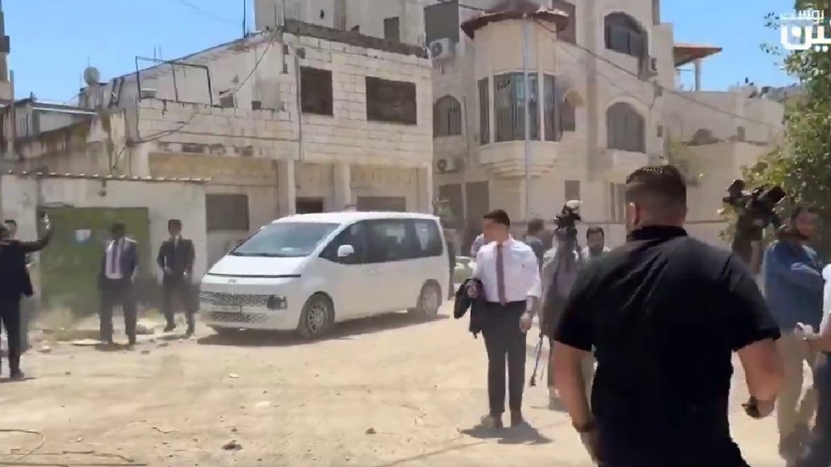 Diplomați vizați de tiruri de somație la Jenin, în Cisiordania Captură X