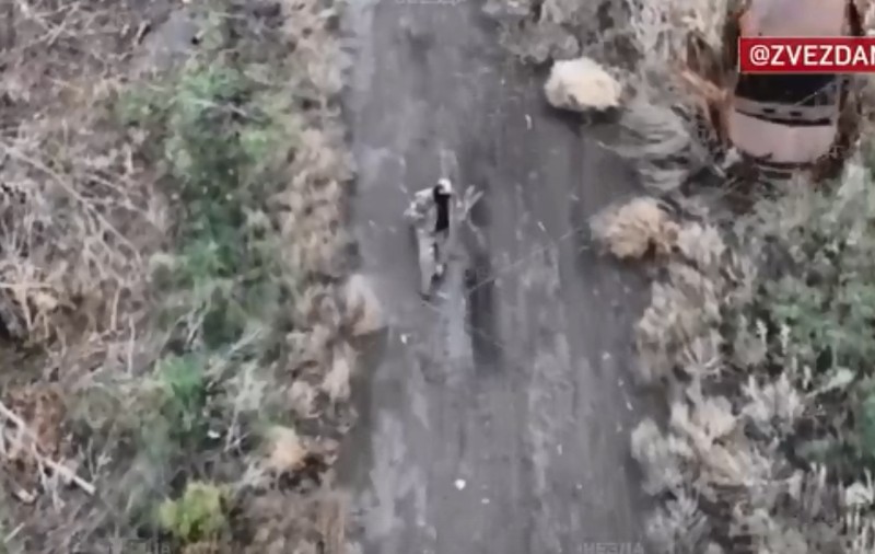 Ucrainenii și-au aruncat în aer un camarad care dorea să se predea, susține canalul TV al Ministerului rus al Apărării | VIDEO