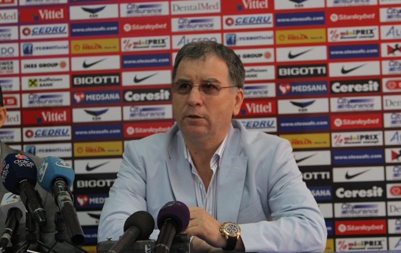 FCSB nu se teme de Lazio. Valeriu Argăseală: ”Șansele de calificare sunt 50-50%”