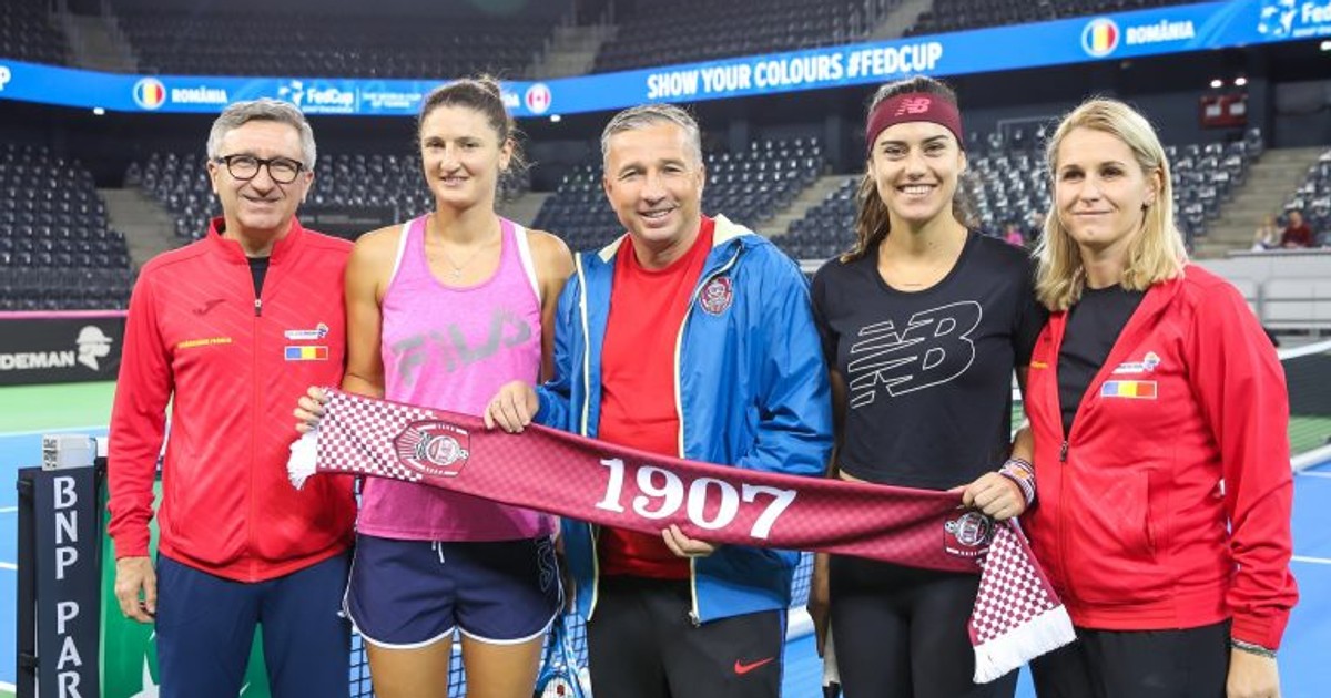 Dan Petrescu le-a încurajat pe componentele echipei României de Fed Cup