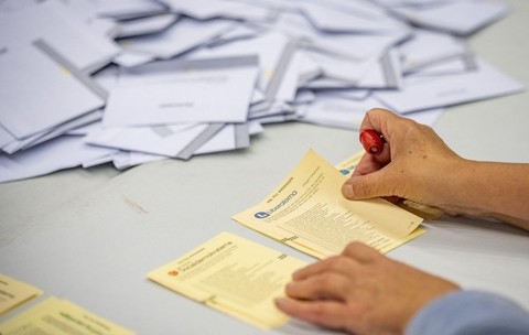 Aproximativ opt milioane de oameni au fost înscriși pe listele electorale pentru alegerile parlamentare din Suedia. Foto: Profimedia