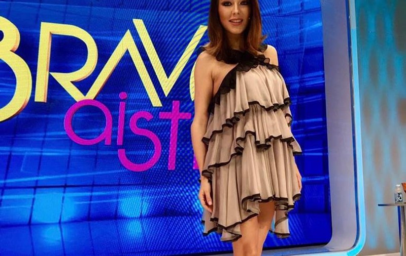 Ilinca Vandici, pe coperta Unica. Ce mult i-a crescut burtica de gravidă