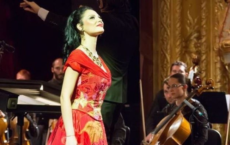 Ana Maria Donose, soprana de la Opera din Iași care a învins cancerul. Bunicul ei l-a învățat pe Patriarhul Daniel să cânte