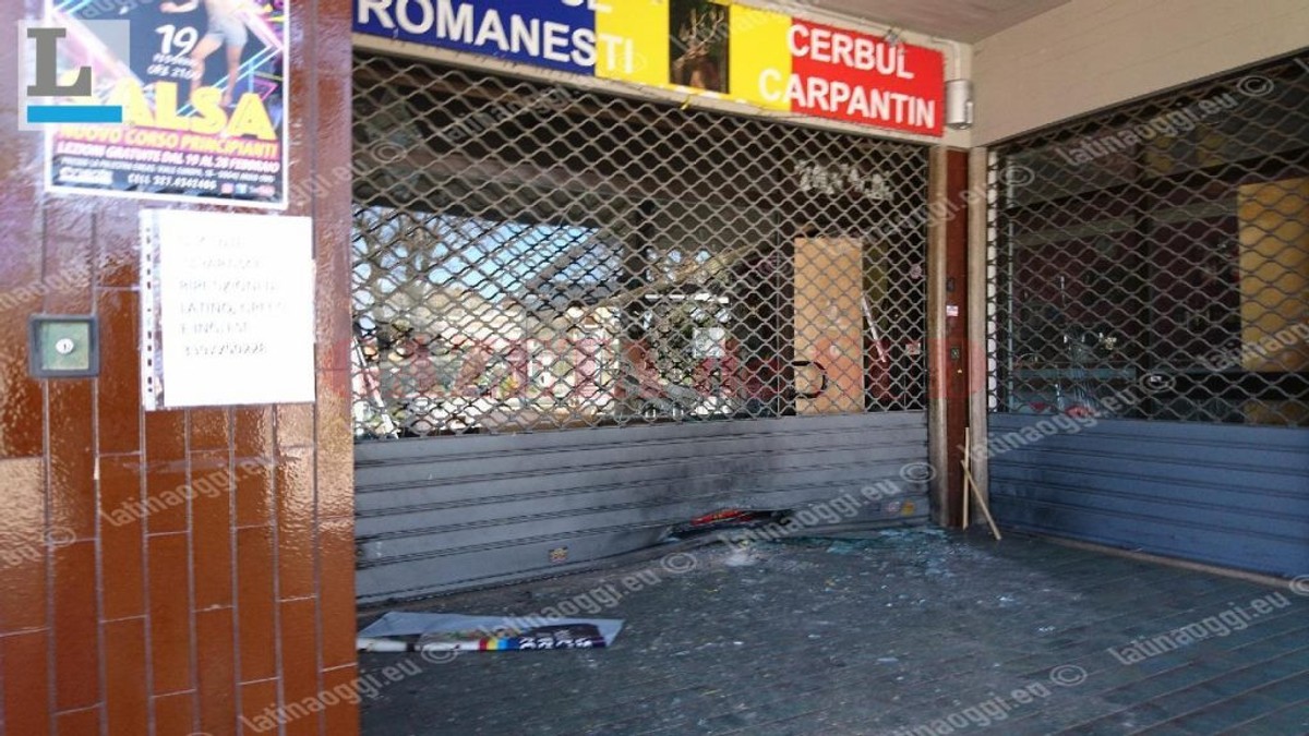 Atentat cu bombă la un magazin românesc din Italia