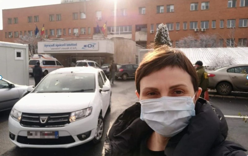 „Pe drum, într-o benzinărie, l-am întâlnit pe Gabriel, îngerul nostru păzitor”. Trei refugiate din Ucraina vorbesc despre război și lupta lor cu cancerul la București