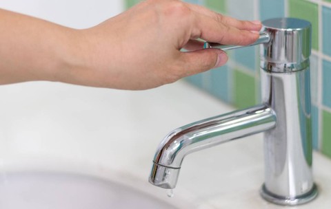 Locuitorii din Constanța rămân fără apă caldă în perioada 4-8 mai 2026. Lista cu zonele afectate