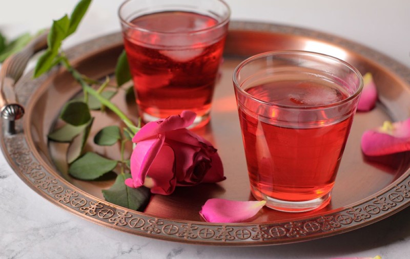 Sirop de trandafiri - cum se prepară și ce beneficii are